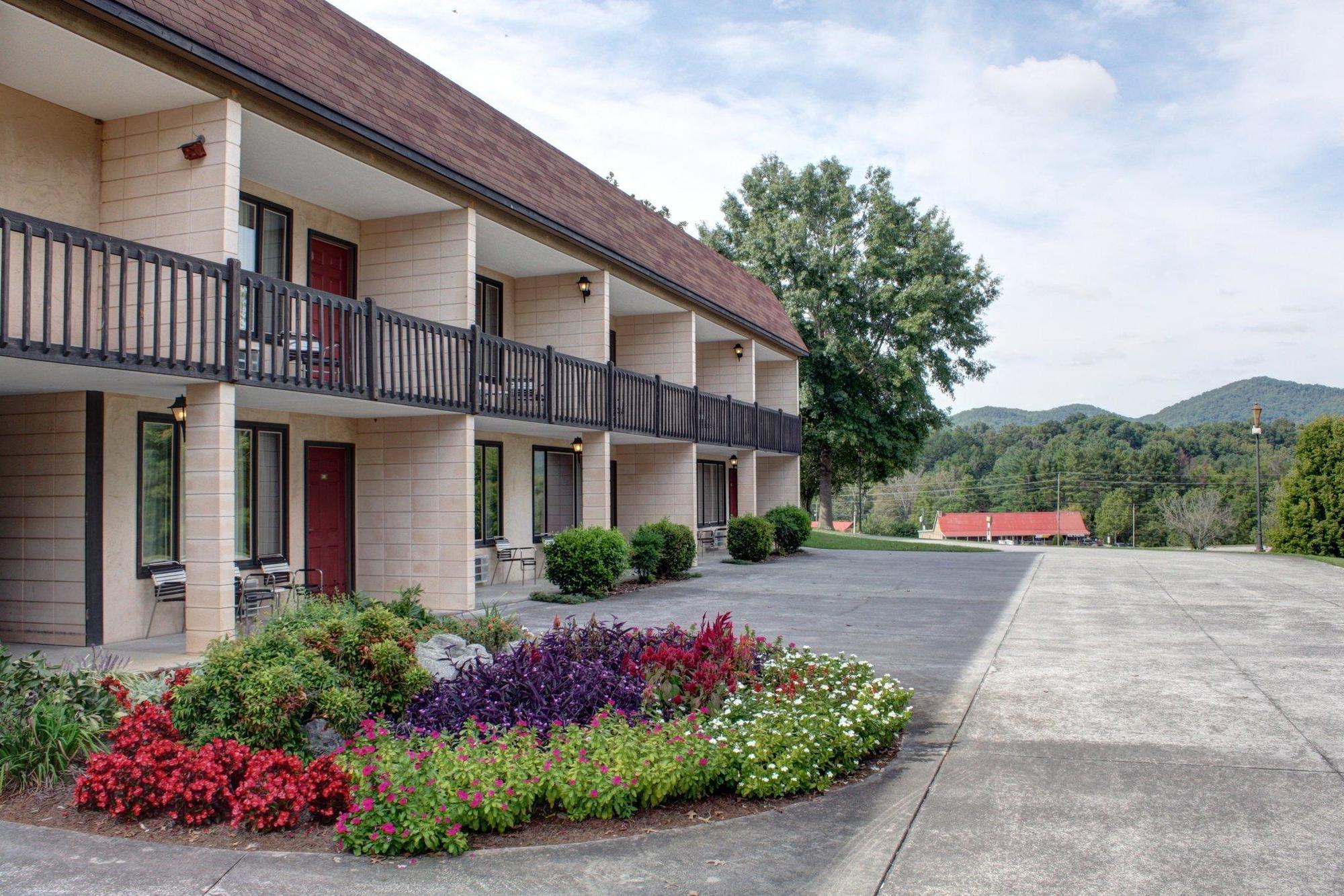 Highland Manor Inn Townsend Ngoại thất bức ảnh